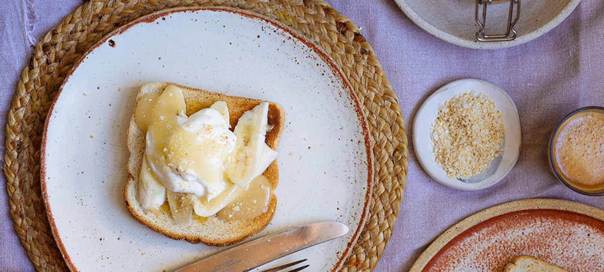 Breakfast bruschetta - banana, yogurt, toasted sesame and honey